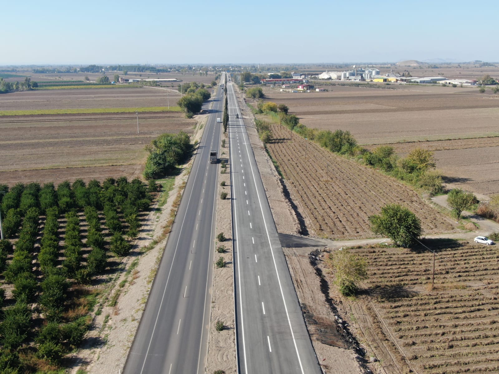 400-21 KK No’lu Toprakkale-Osmaniye devlet yolunun 80-50 KK No’lu Toprakkale İY AYR-Osmaniye çevreyolu arabası bsk kaplama yapım